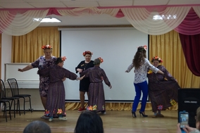 ПОДАРОК ОТ ПРОЖИВАЮЩИХ
